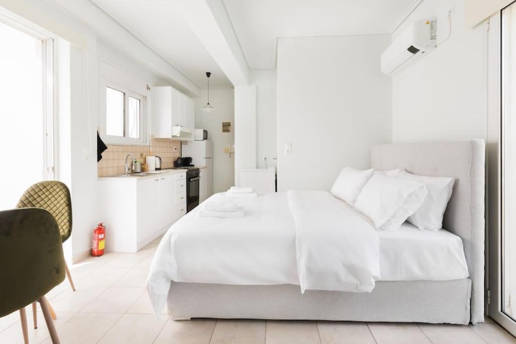 Adorable Sunny Studio With Private Balcony I Aten Exteriör bild